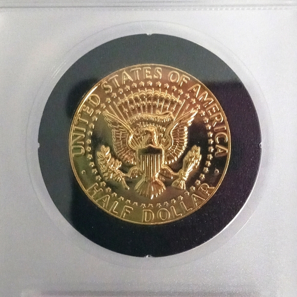 24K Gold Plated, NFL Washington Red Skins Coin, U.S. Mint Half Dollar. - Picture 5 of 7